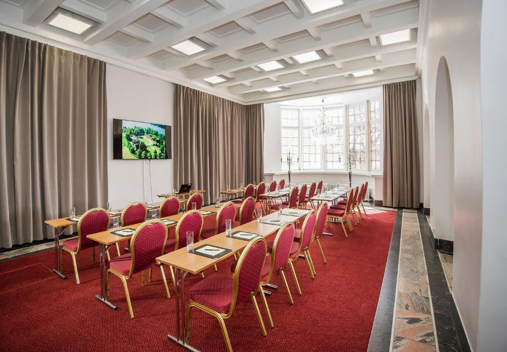 Hotel Vanajanlinna Harviala Exteriör bild